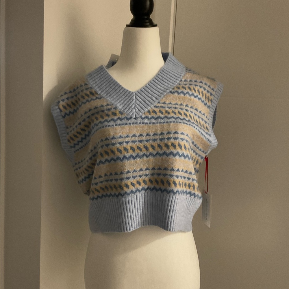 NEW London Kaye Sweater Vest